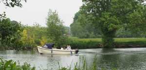 Boy racer, Thames style