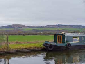 Early mornng calm on The Grand Union