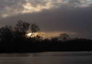 Winter sun, Marsworth Reservoir